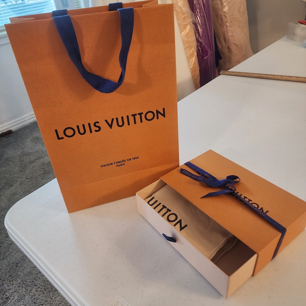 Louis Vuitton Orange Bag with Blue Ribbon Set